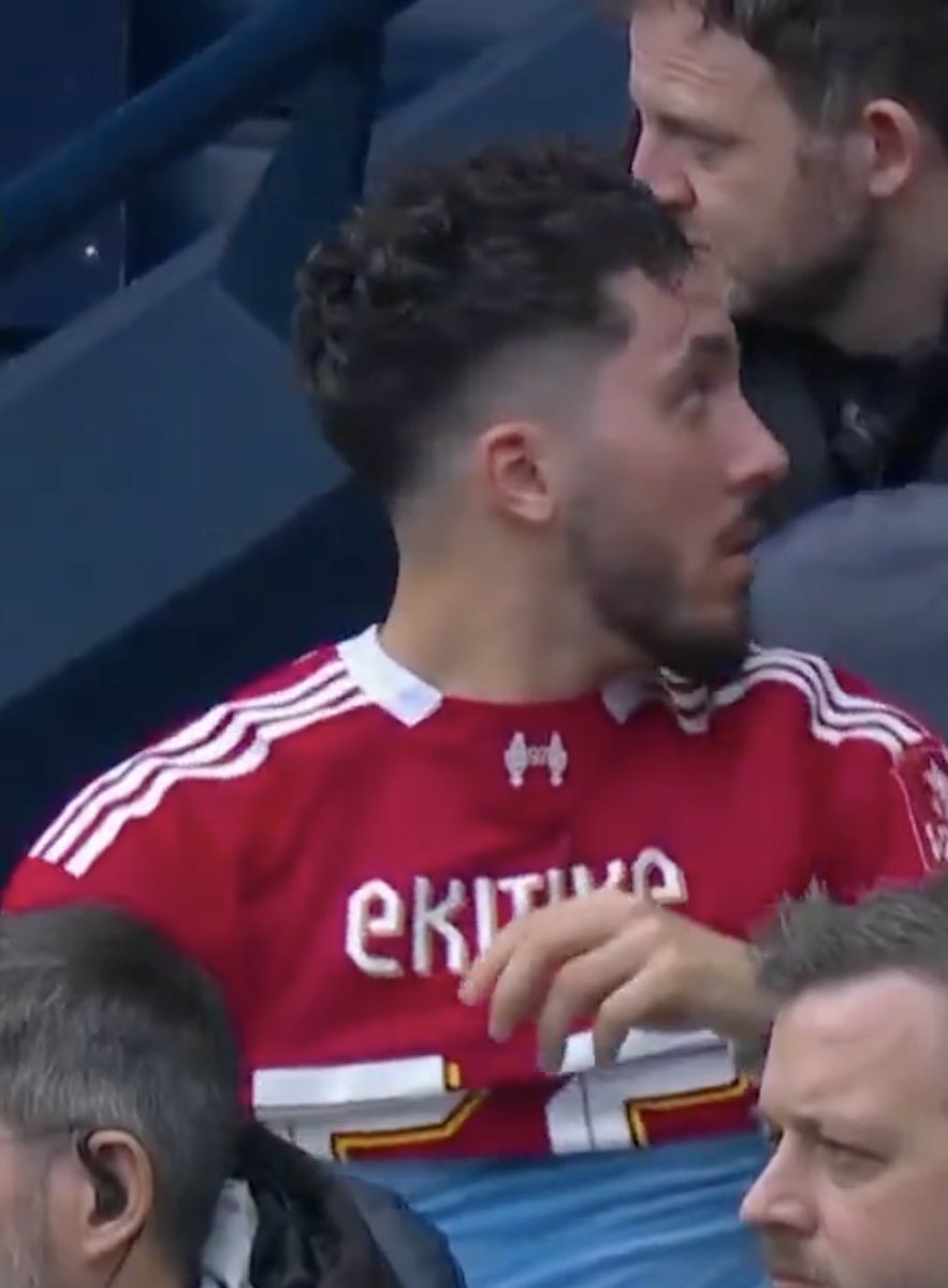 @π∅π¥m∅ûß 17 tweet media