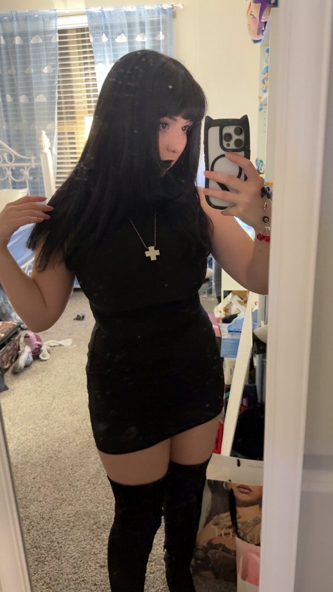 c l o u d y tweet media