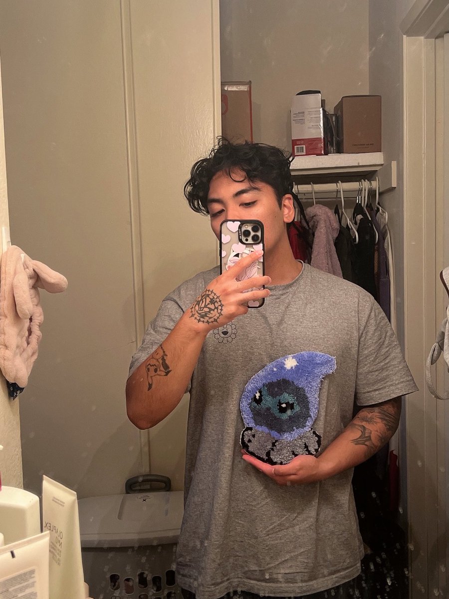 tbae ❄️ tweet media