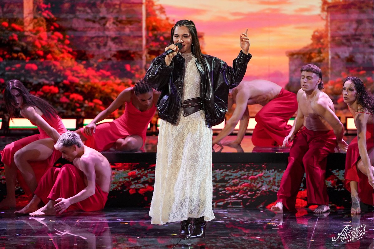 Amici Ufficiale tweet media