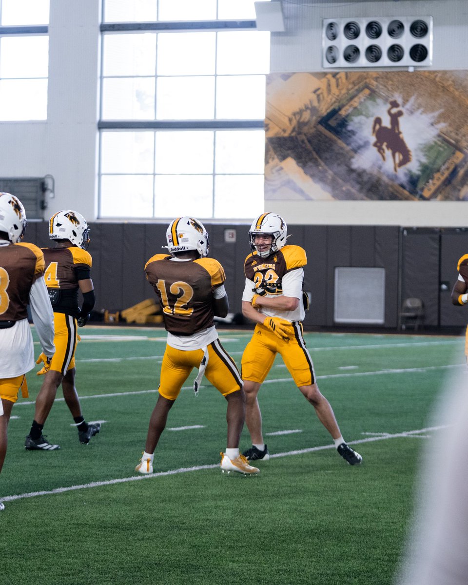 Wyoming Cowboy Football tweet media
