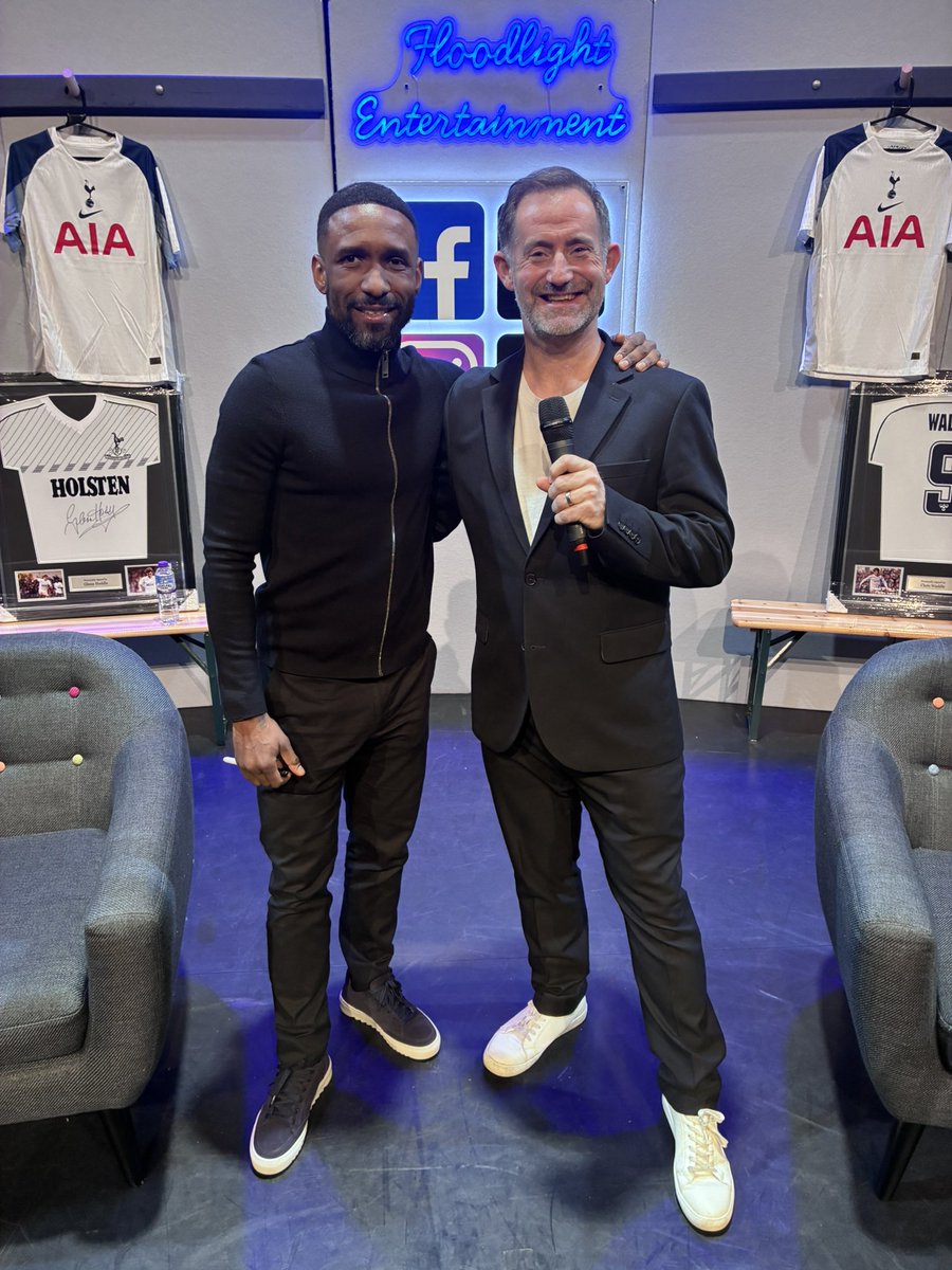 Broadystar's tweet image. It’s been a great last couple of weeks in the day job!

Nights with Harry Redknapp, Jermain Defoe, Terry Butcher, Chris Waddle, Huddersfield Town 100 year heritage, and several more!

#host #presenter #eventhost #compere #MC #interviewer #auctioneer
