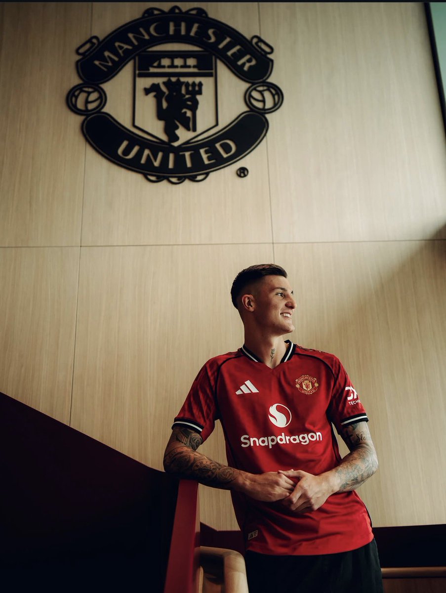 SimplyUtd tweet media