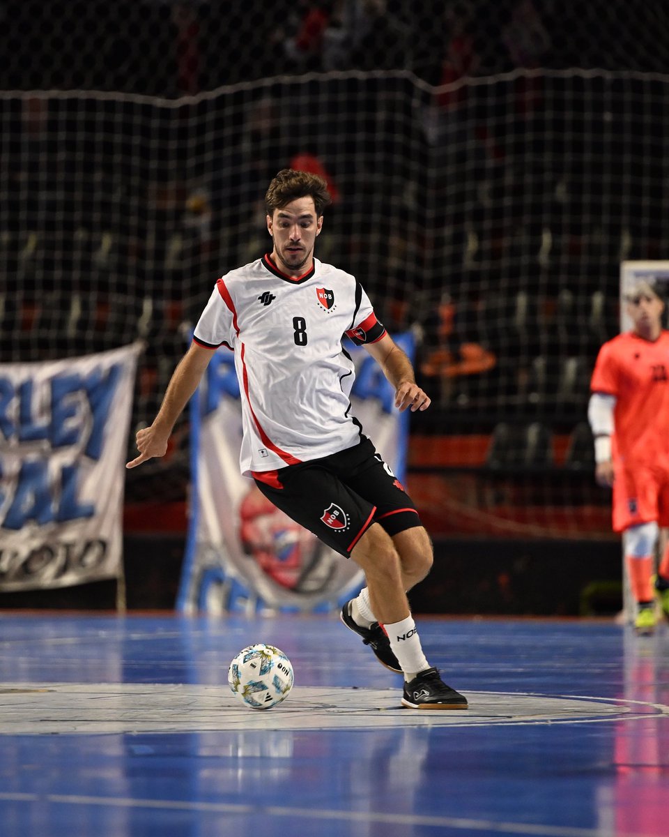 Newell's Futsal tweet media