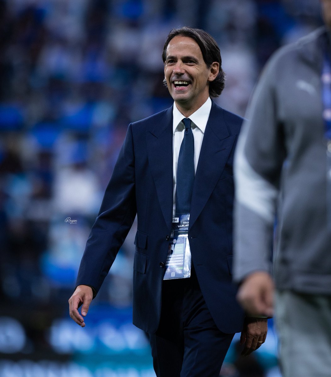 عمرو tweet media