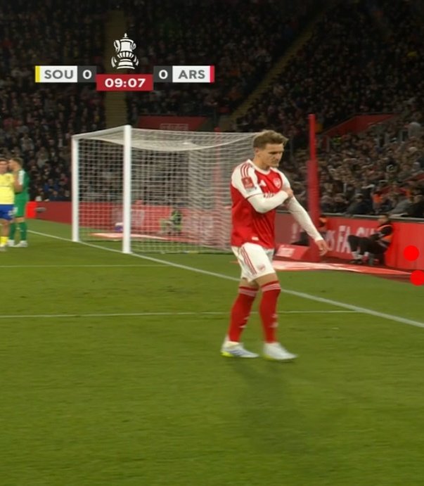 Arsenal Touchline tweet media