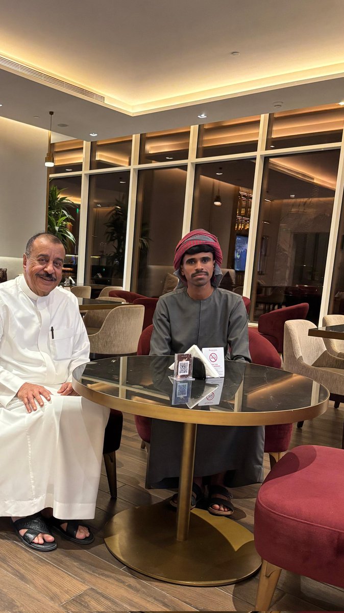 A B O O D tweet media