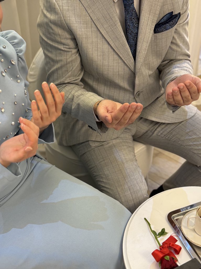 Beyefendi ile sözlendik dua bekleriz 🩵