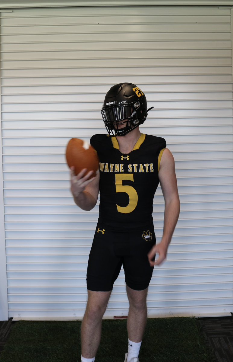 Cole Hynek tweet media