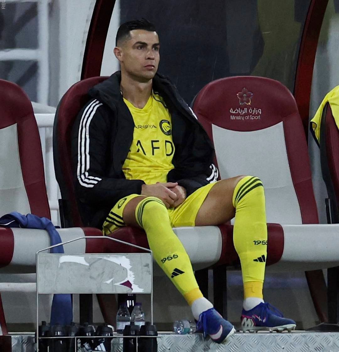 n e e d y tweet media