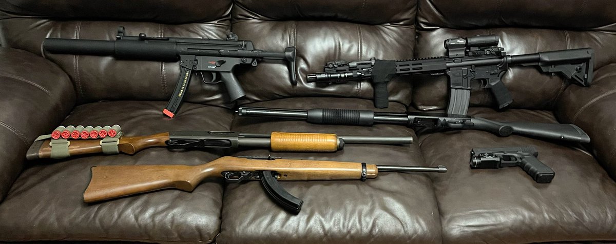 DeepSouth161 tweet media