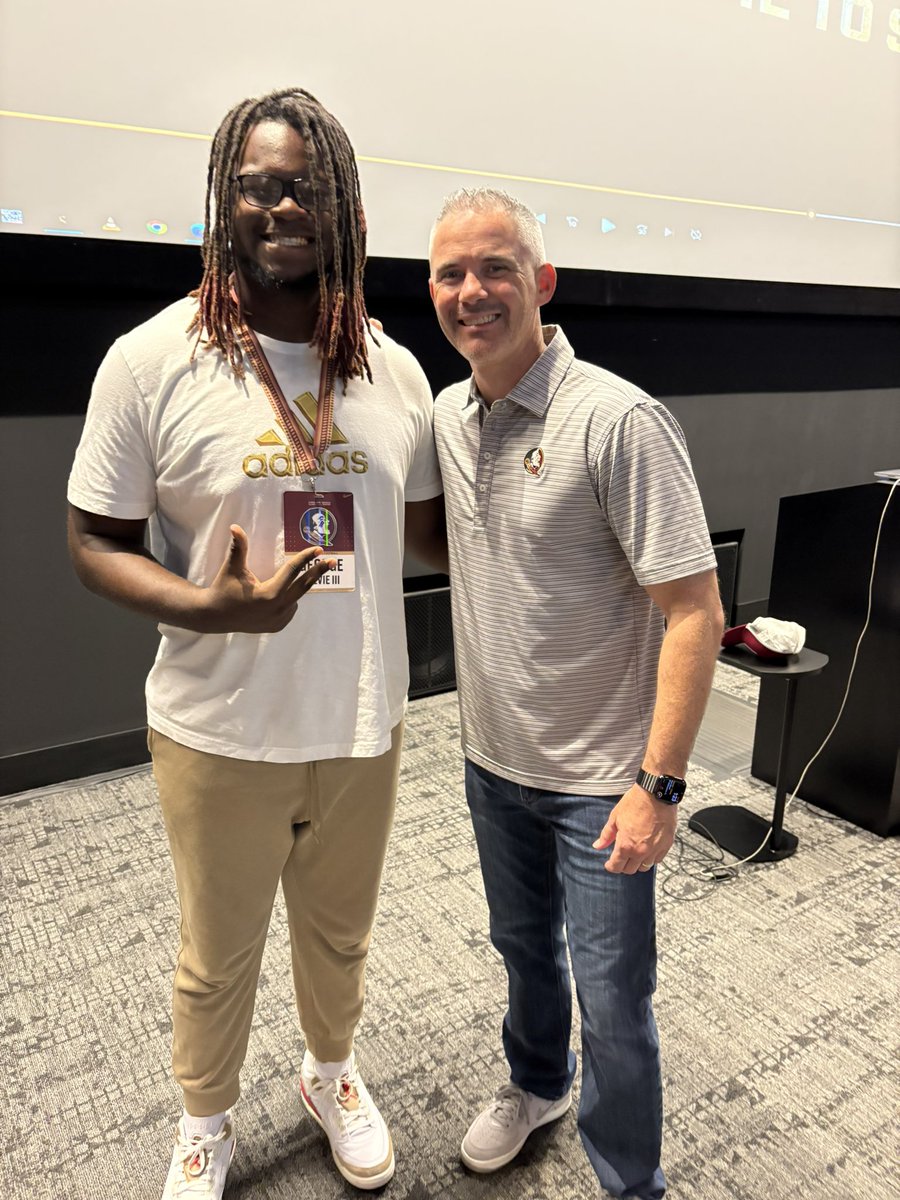 George Selvie III tweet media