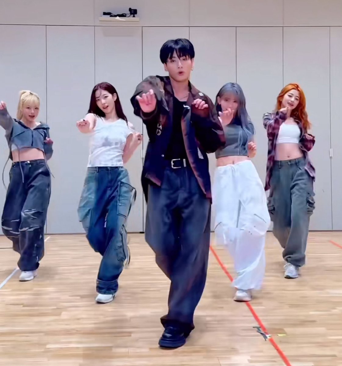 ⋆˚ʚɞ tweet media