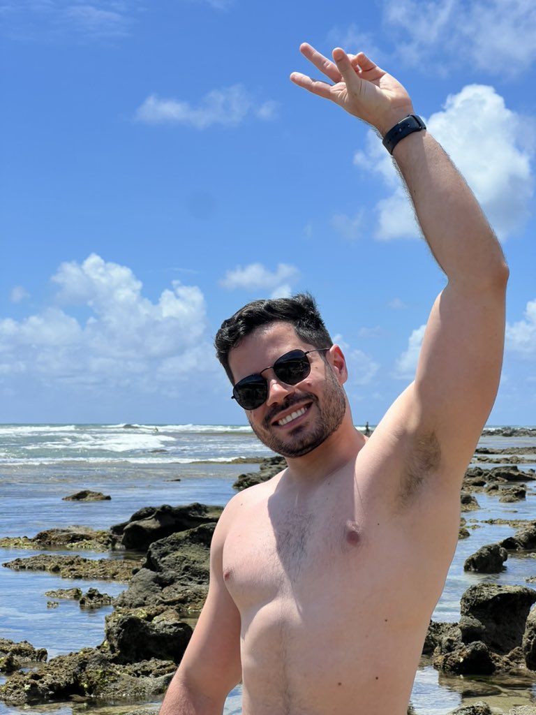 Psiclause tweet media