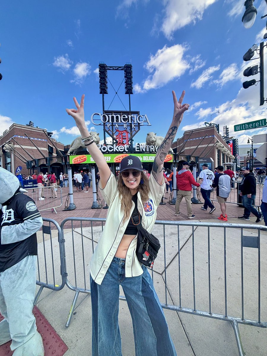 Amanda ICE Habrowski tweet media