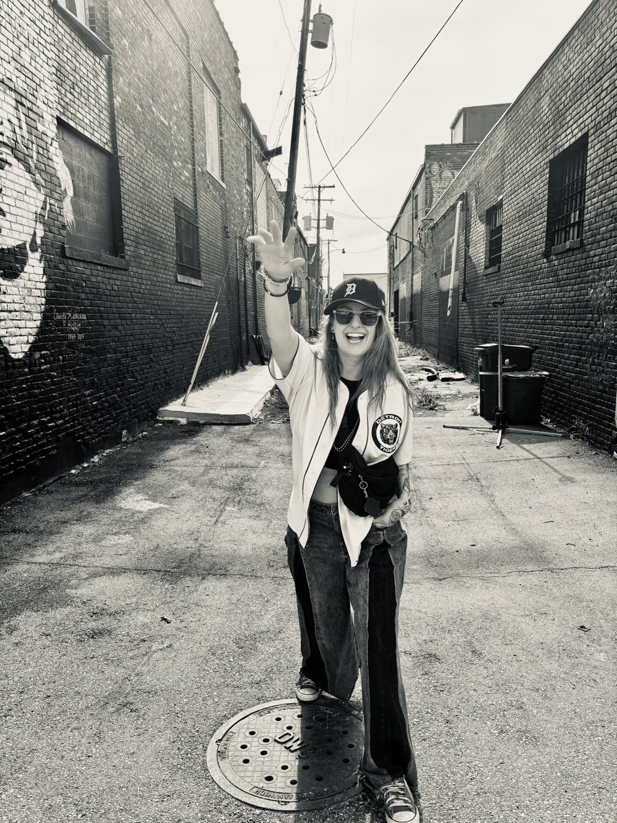 Amanda ICE Habrowski tweet media