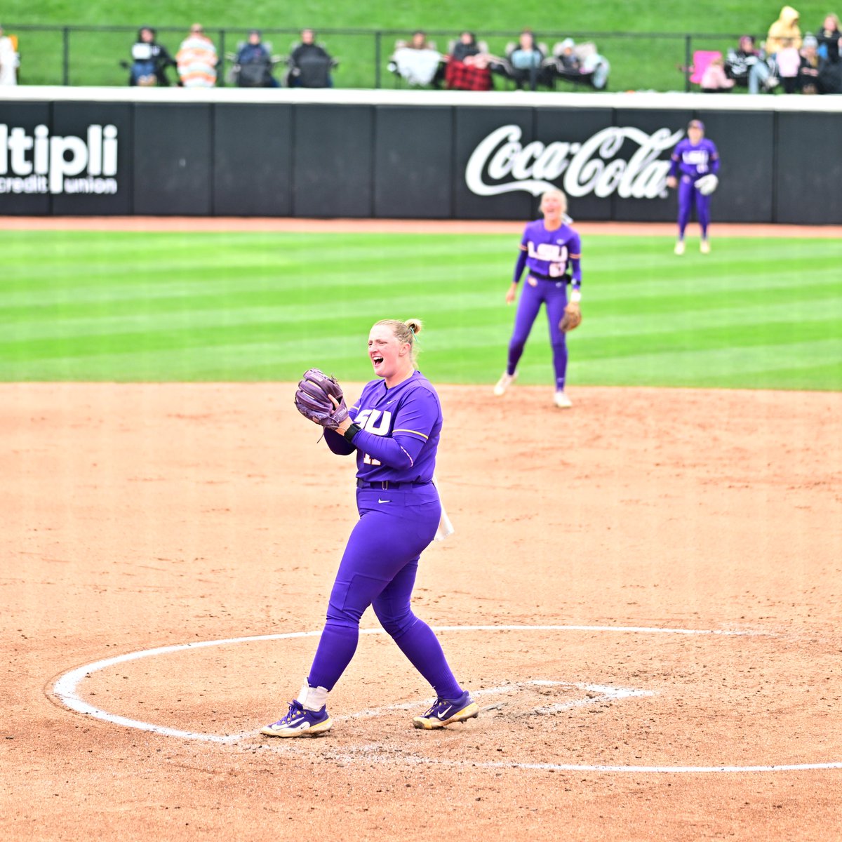 LSU Softball tweet media