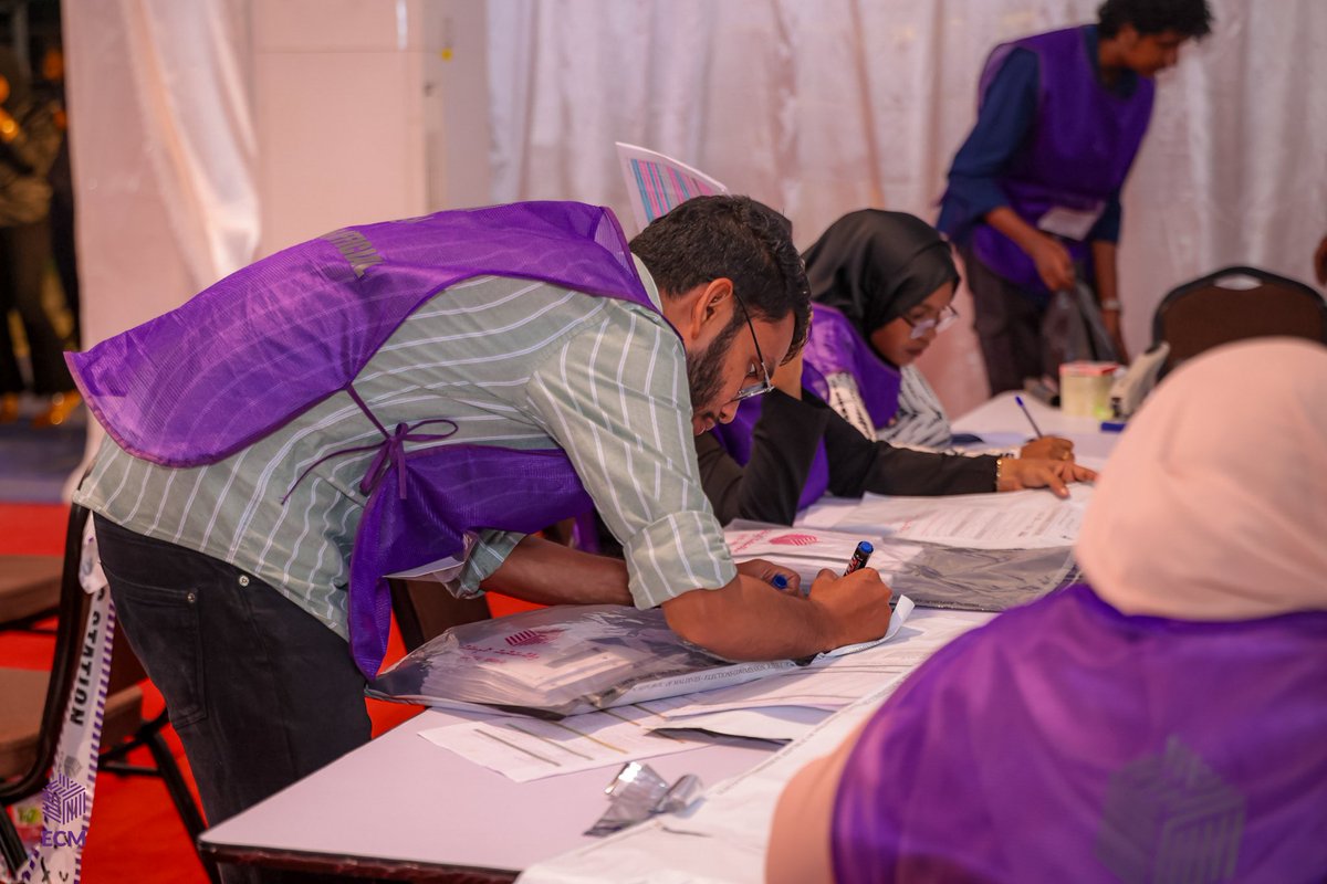 Elections Commission tweet media