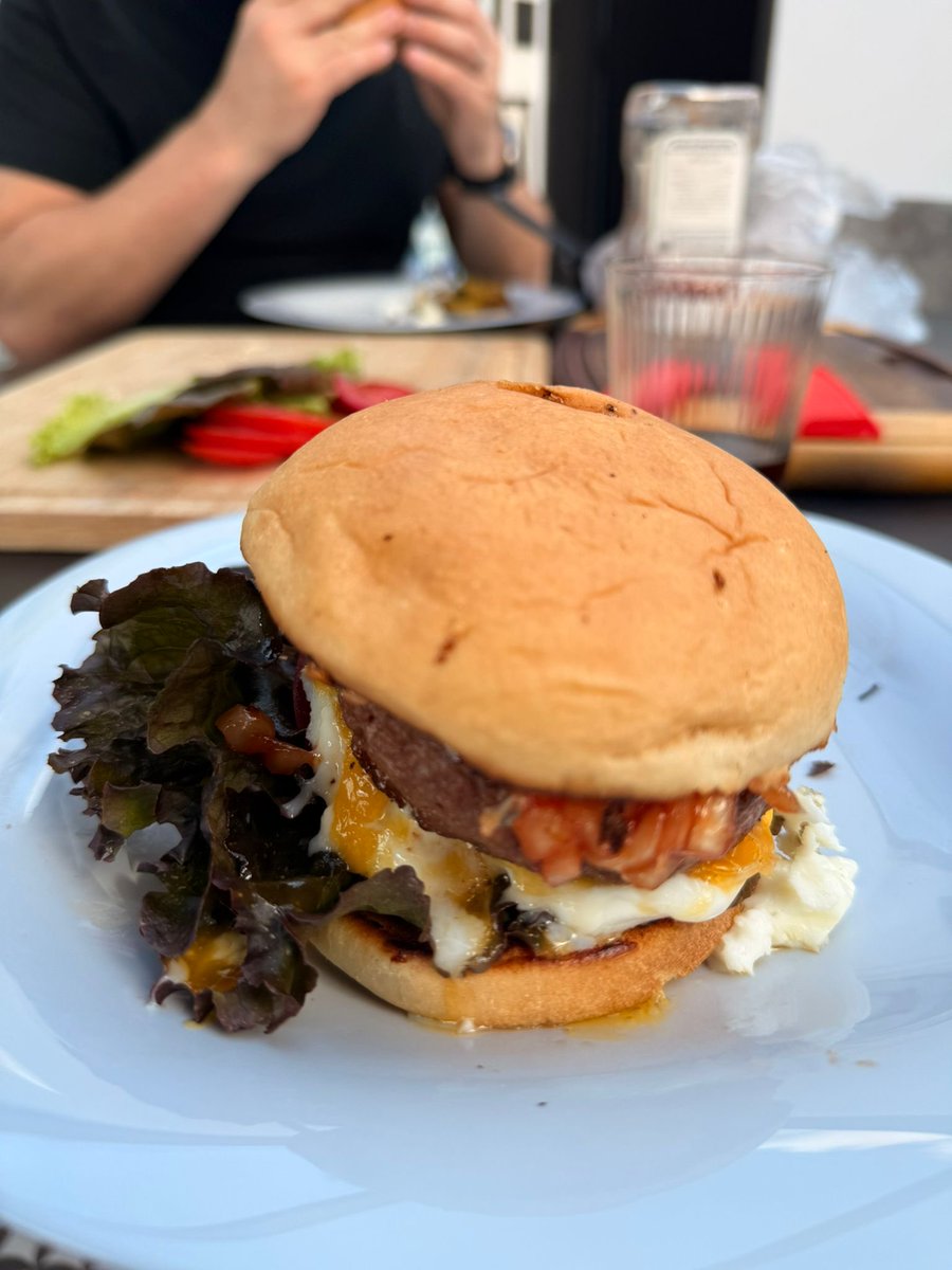 Lolita 👄 tweet media