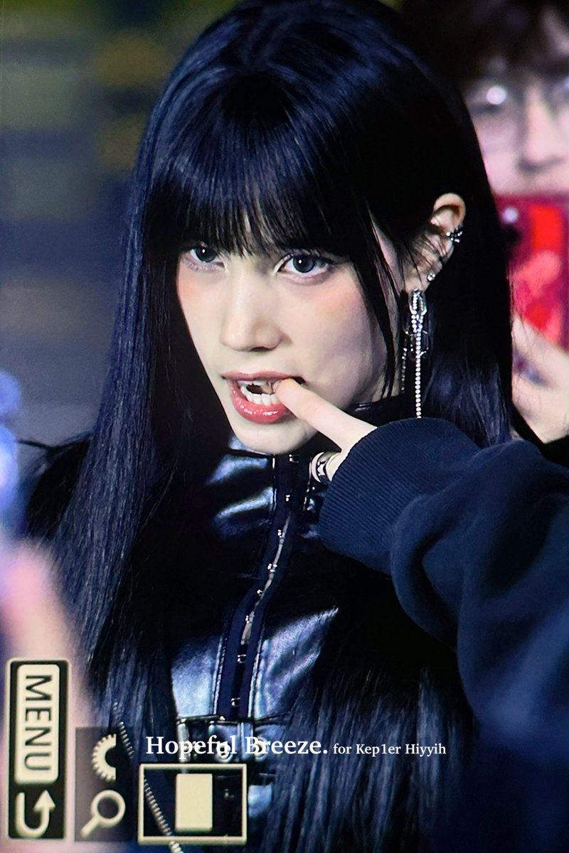 Hopeful Breeze. tweet media