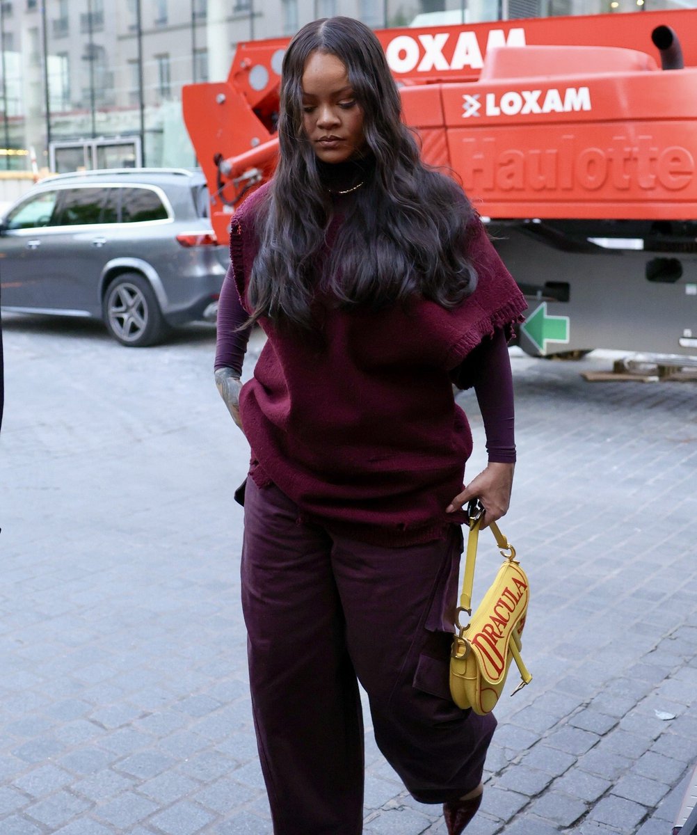 UpdateCharts tweet media