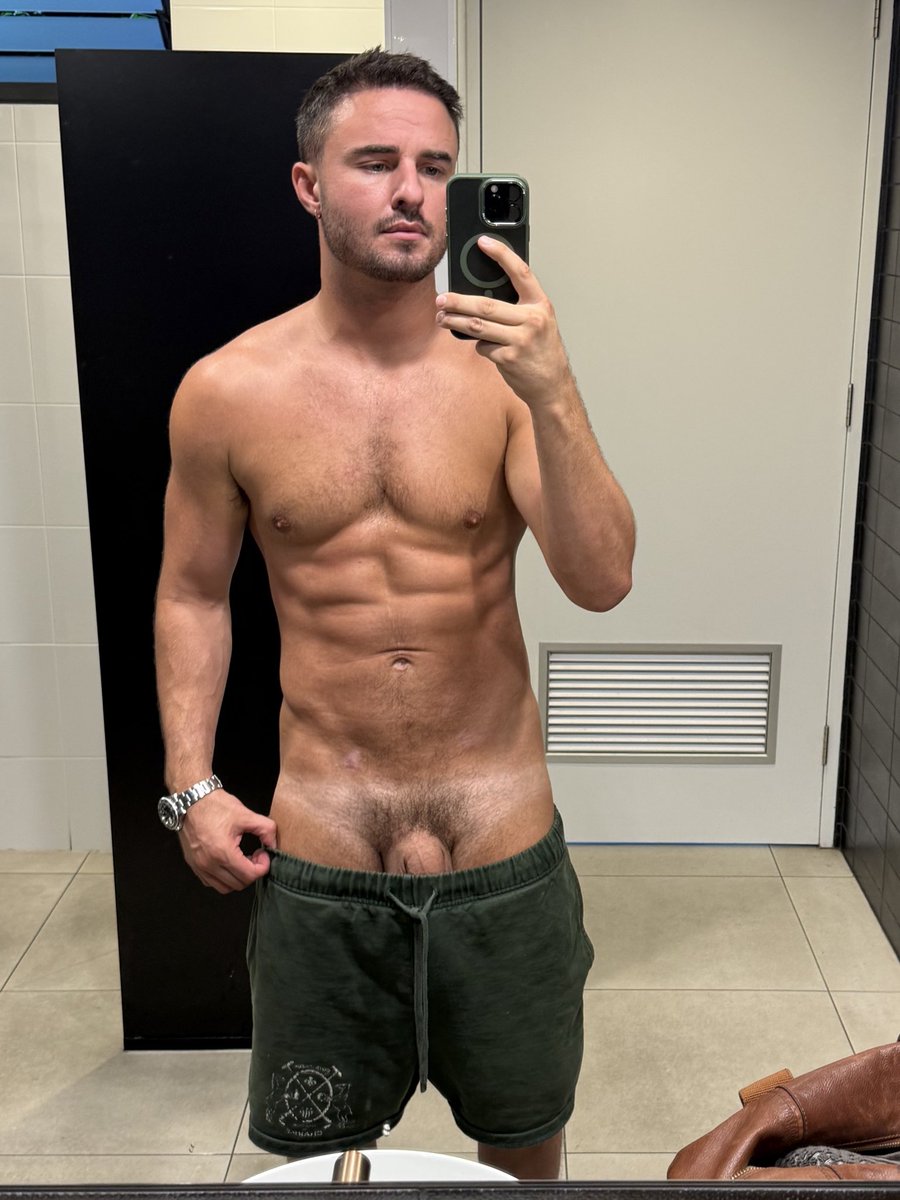 Oliver Bailey tweet media