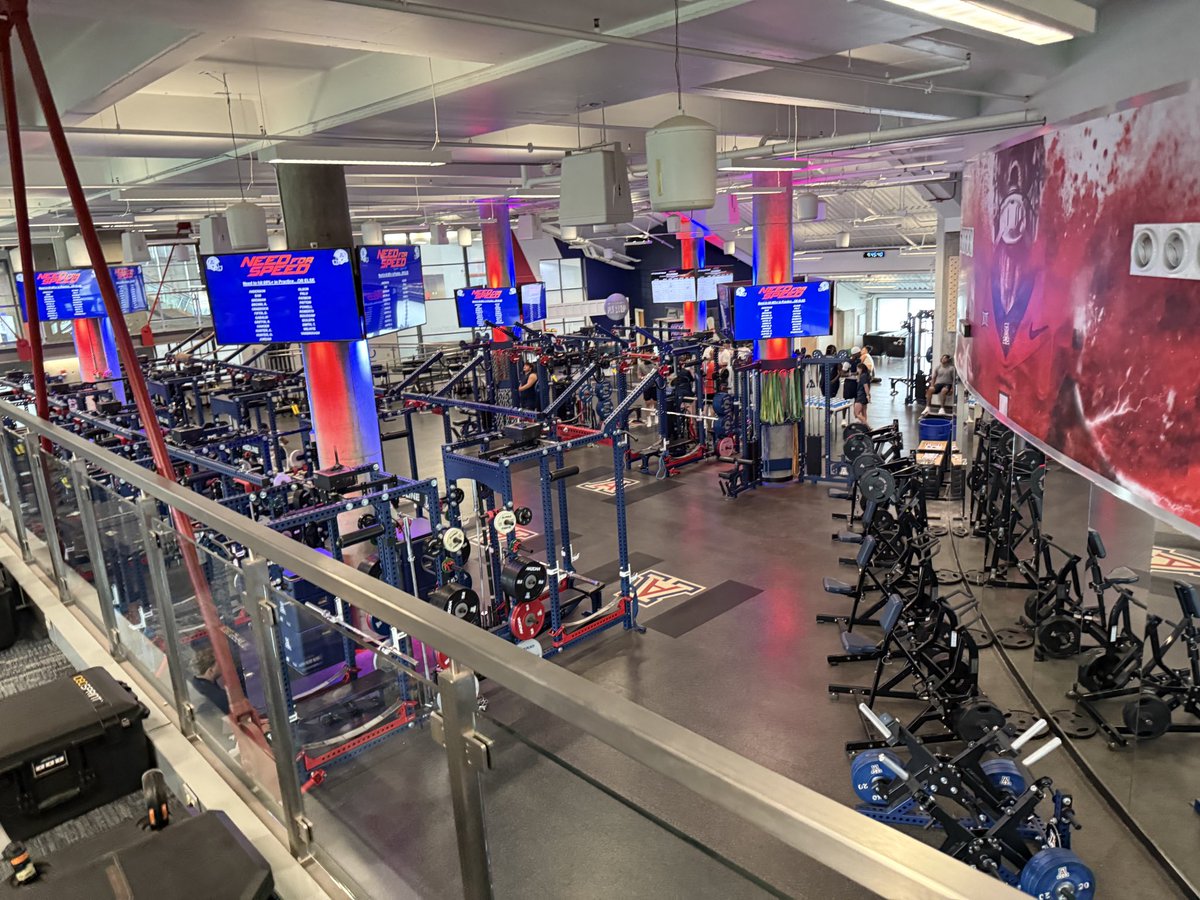 kademinor73's tweet photo. Had a great day with @ArizonaFBall , thank you for having me out @BrianBergheim @CoachOglesby @rudycar12 @CoachRWinkler @alaqcfootball @247recruiting @BrandonHuffman @CodyTCameron https://t.co/zu5Pv5z2Cs