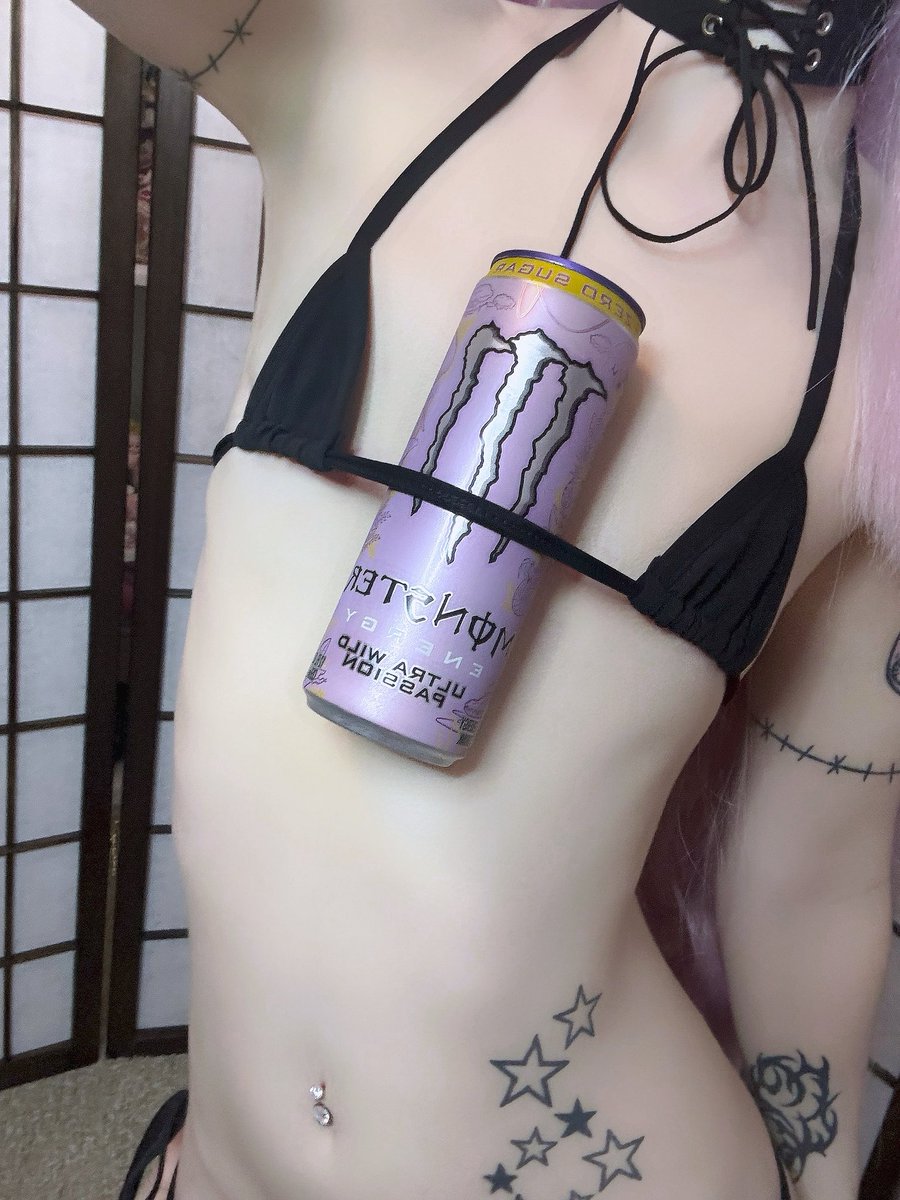 static 🎀 tweet media