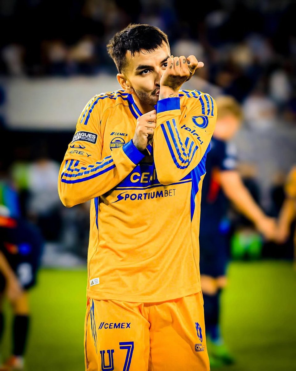 La Perla tweet media