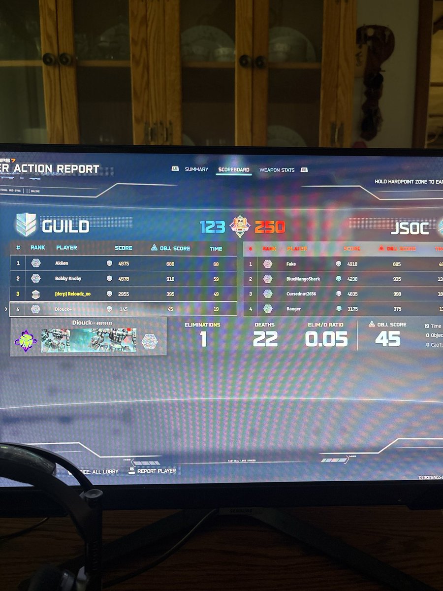 Reloadz_xo's tweet photo. Yo cod this totally what i wanna deal with after a 3 week break 😂 jokes i stg https://t.co/eZikcYJpcy