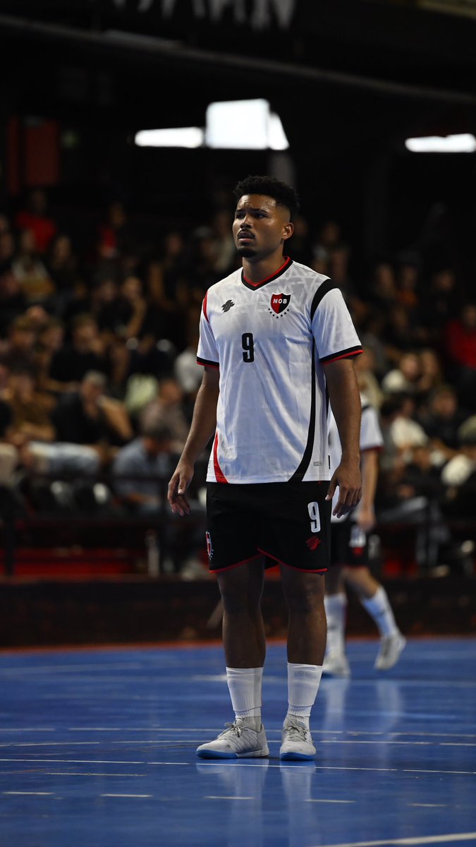 Newell's Futsal tweet media