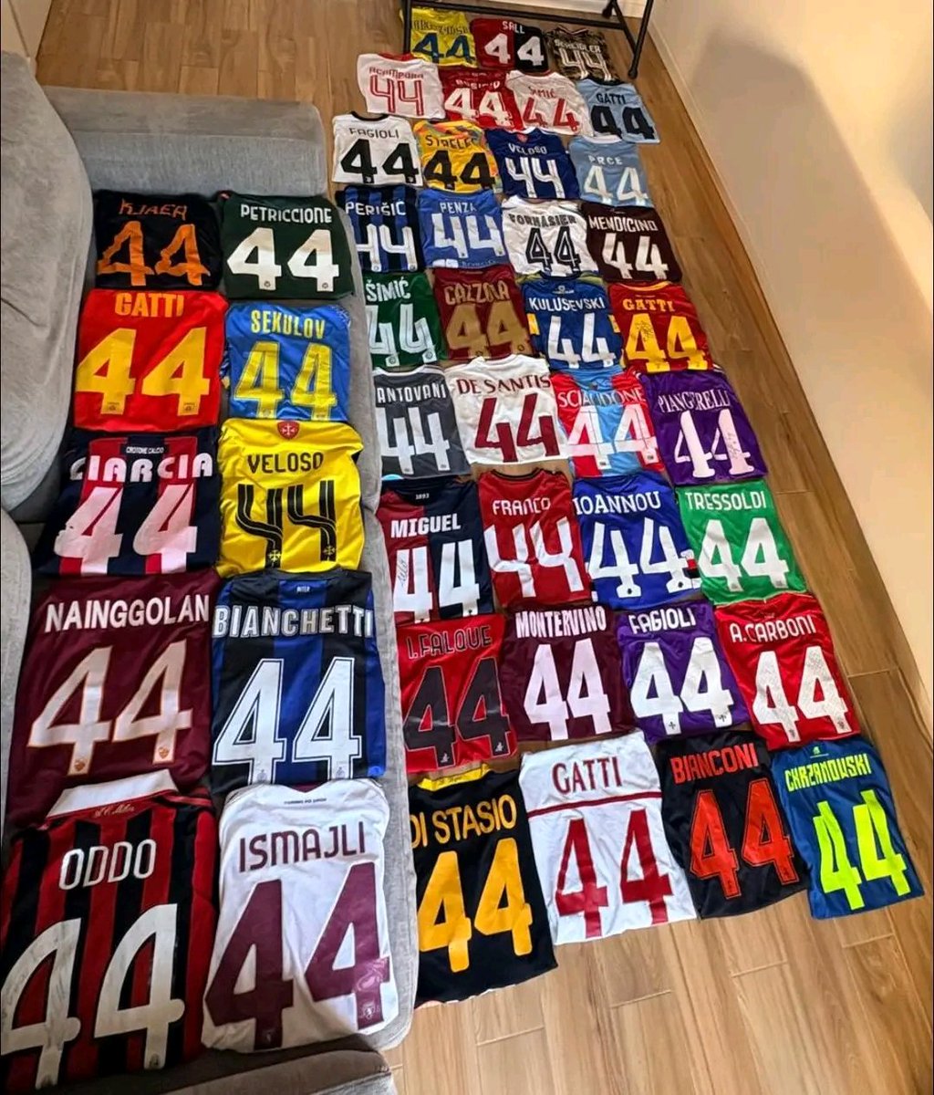 Non vorrei tifare ciò che mi rovina l'esistenza tweet media