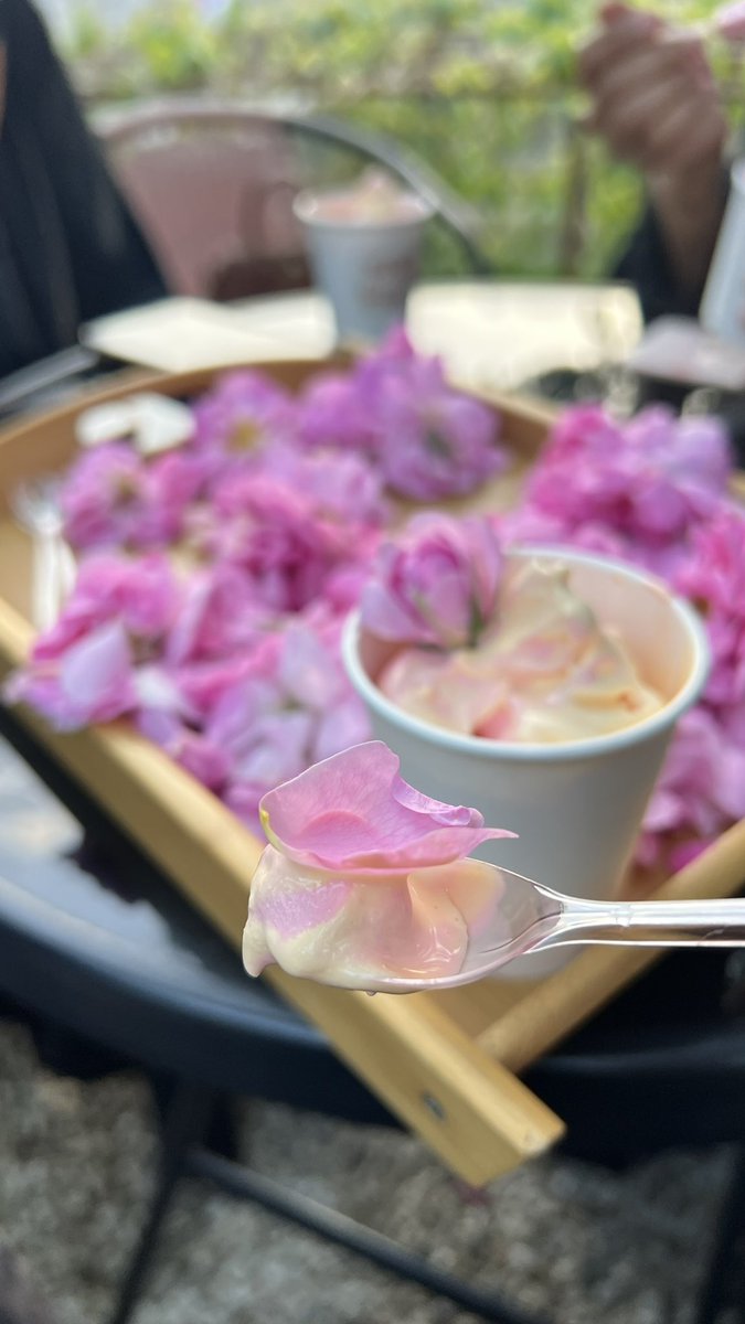 Philophobia tweet media