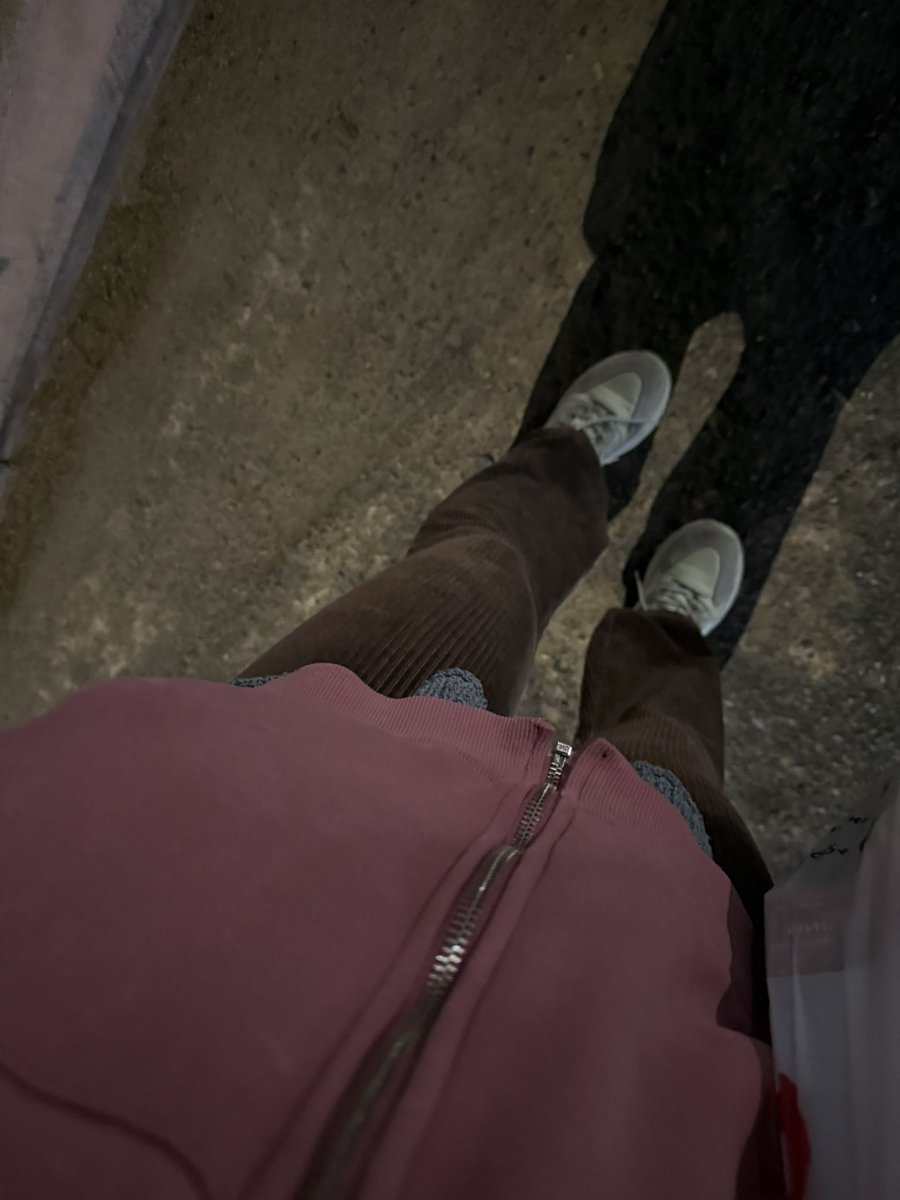 Moon🖤 tweet media