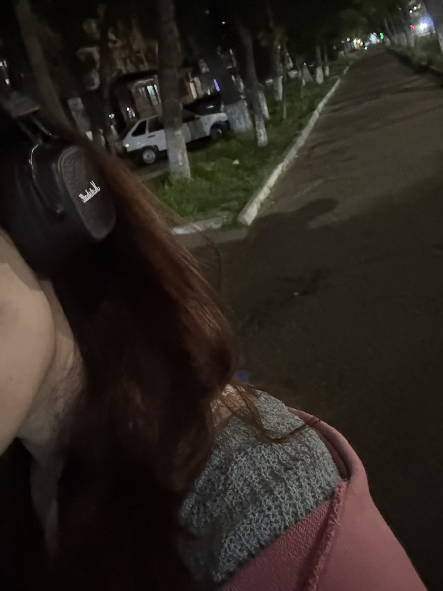 Moon🖤 tweet media