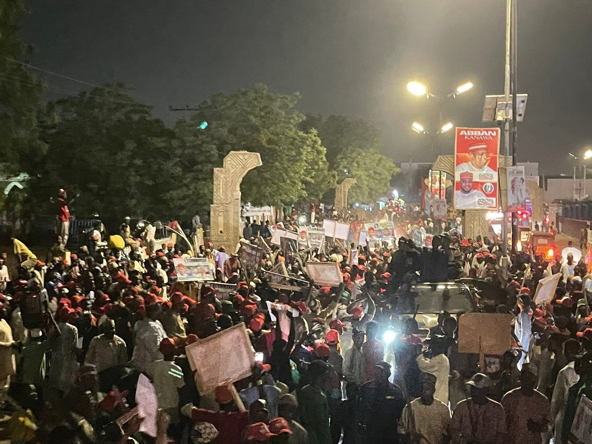 Asad_Mukty's tweet photo. Still yet to reach State Road.

Testing the Mic ahead of 2027_💃🏻✌🏽 https://t.co/4UbU13CfTl