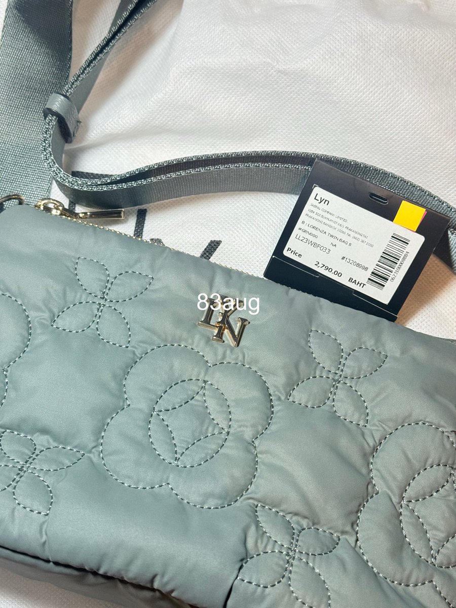 83August_'s tweet photo. LYN LORENZA TWIN BAG S เราใช้เฉพาะใบเล็ก ใบใหญ่ใช้ 1-2 ครั้ง มีสายสปอร์ตยาว ถุงผ้า ป้าย ไม่มีตำหนิ ราคาป้าย 2,790 ✅ ขาย 490 รวมส่ง 🫶🏻 #พร้อมส่งlyn #ตลาดนัดlyn #กระเป๋าlyn #lyn #กระเป๋าสะพาย #officialstore #lynthailand https://t.co/EbxPcFZeFo
