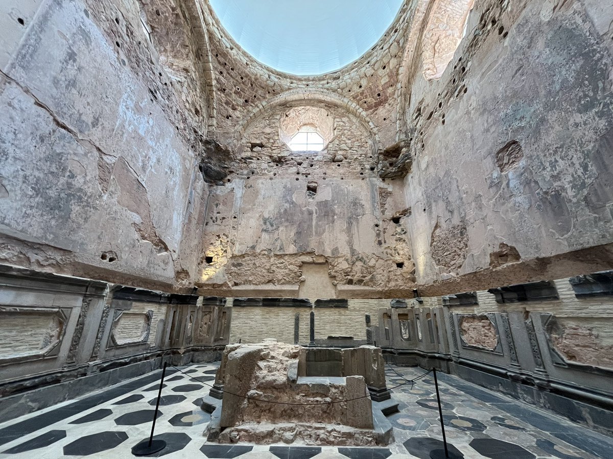 Imma Amadeo tweet media