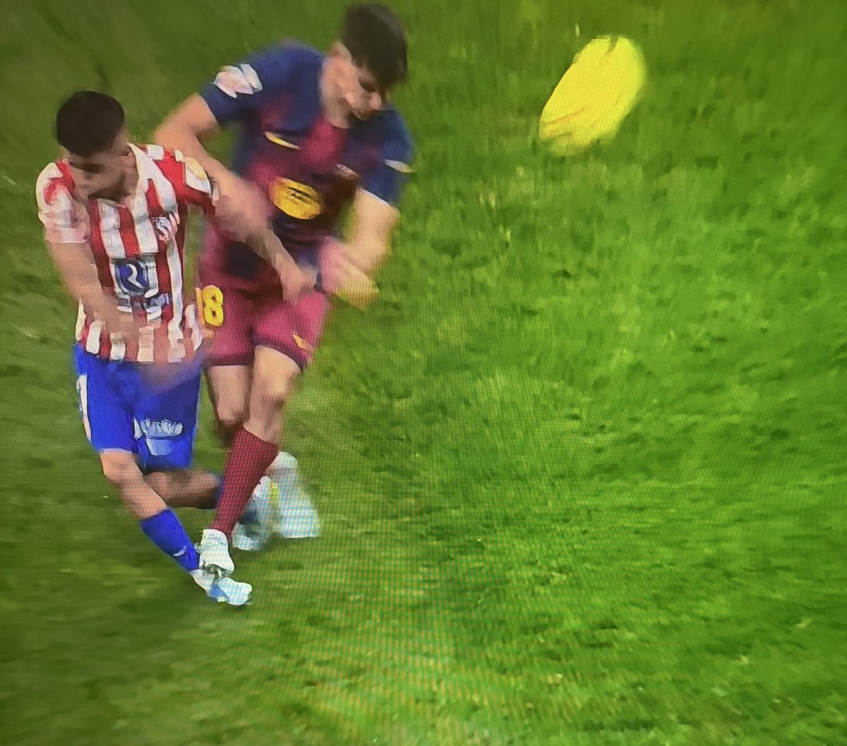 (fan) Trunks tweet media