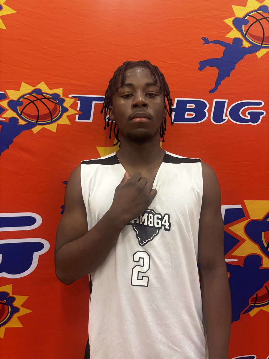 BIG SH🏀TS tweet media