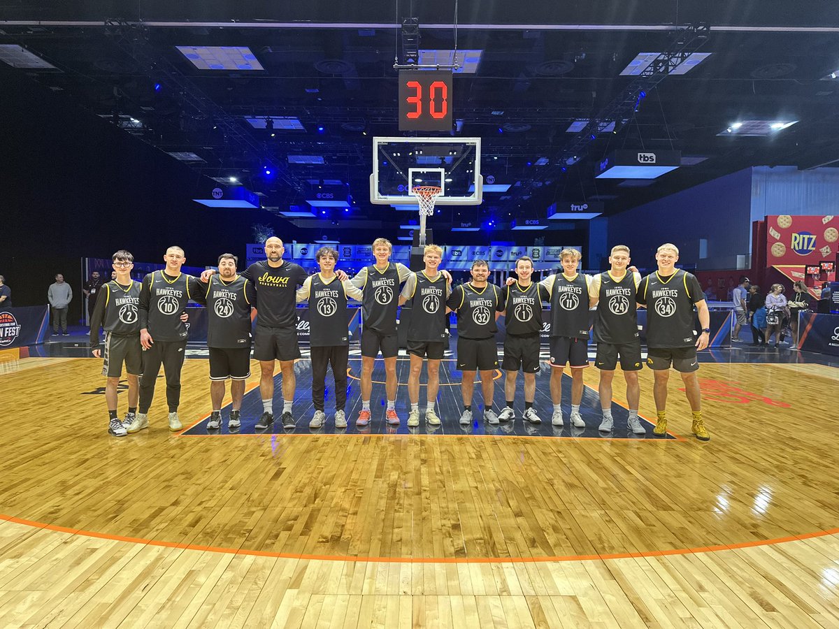 Manager Games tweet media