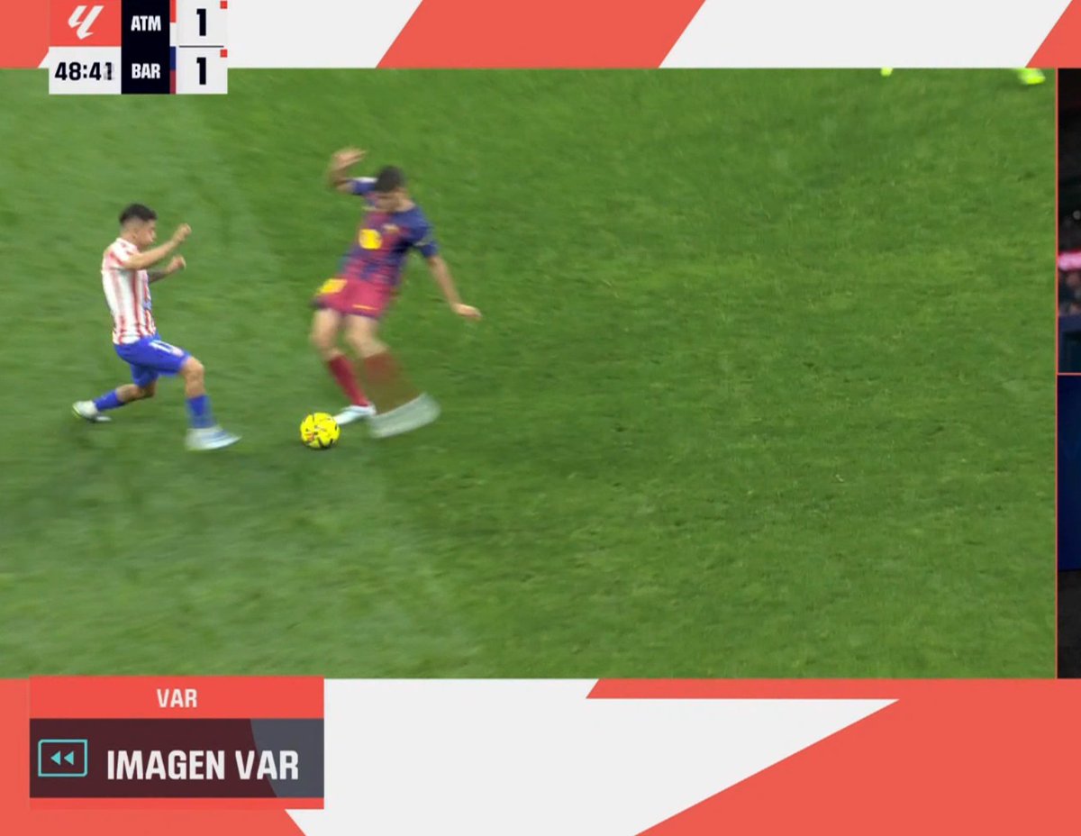 The Touchline | 𝐓 tweet media