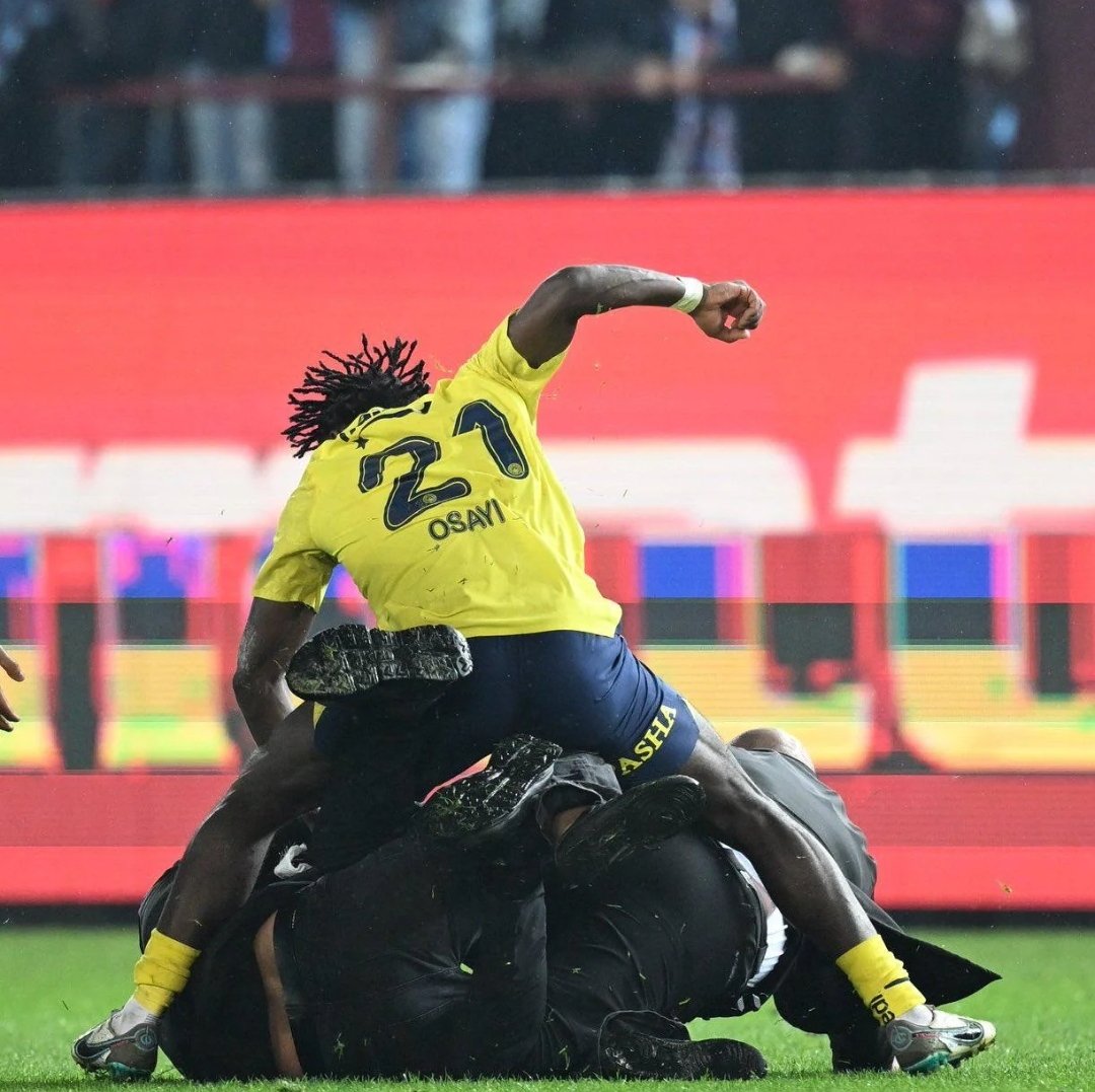 Güray G. tweet media