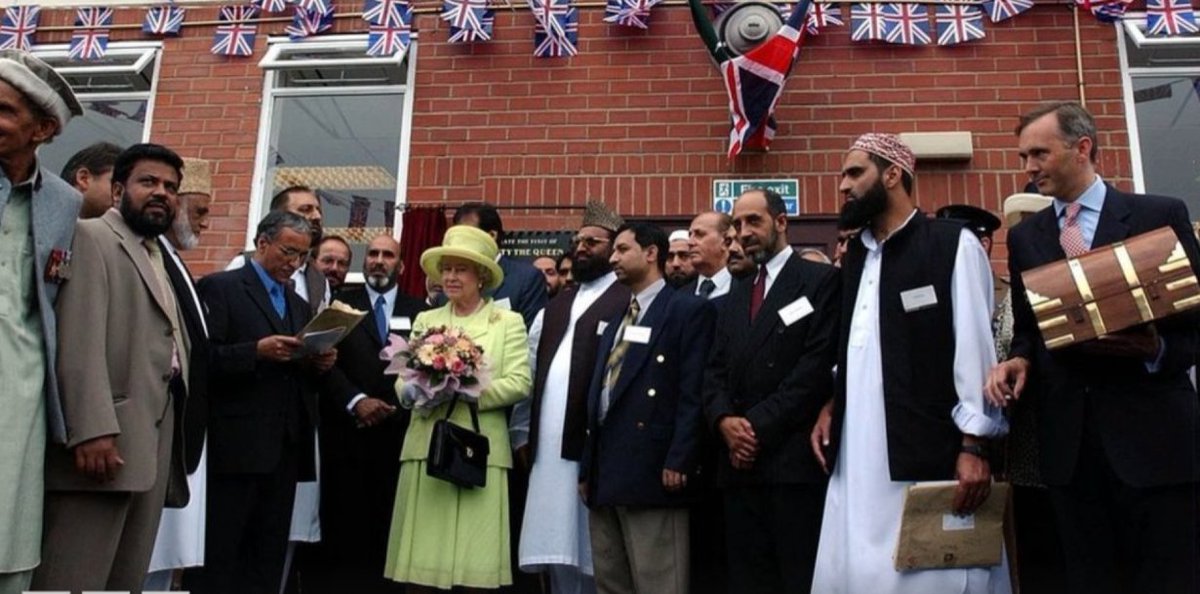 Lord Turalyon tweet media