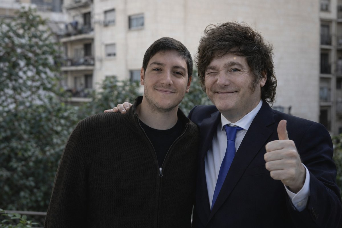 Un Dólar tweet media