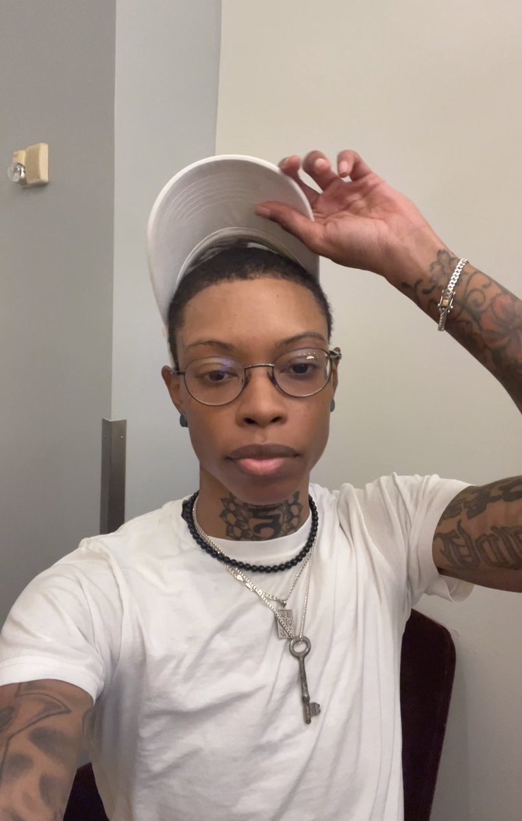 pc🤴🏾✨ tweet media