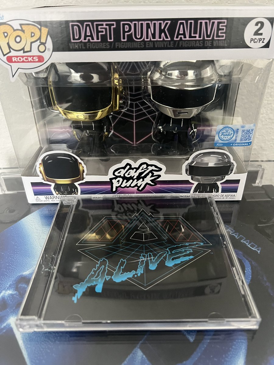 e& | Ampersand tweet media