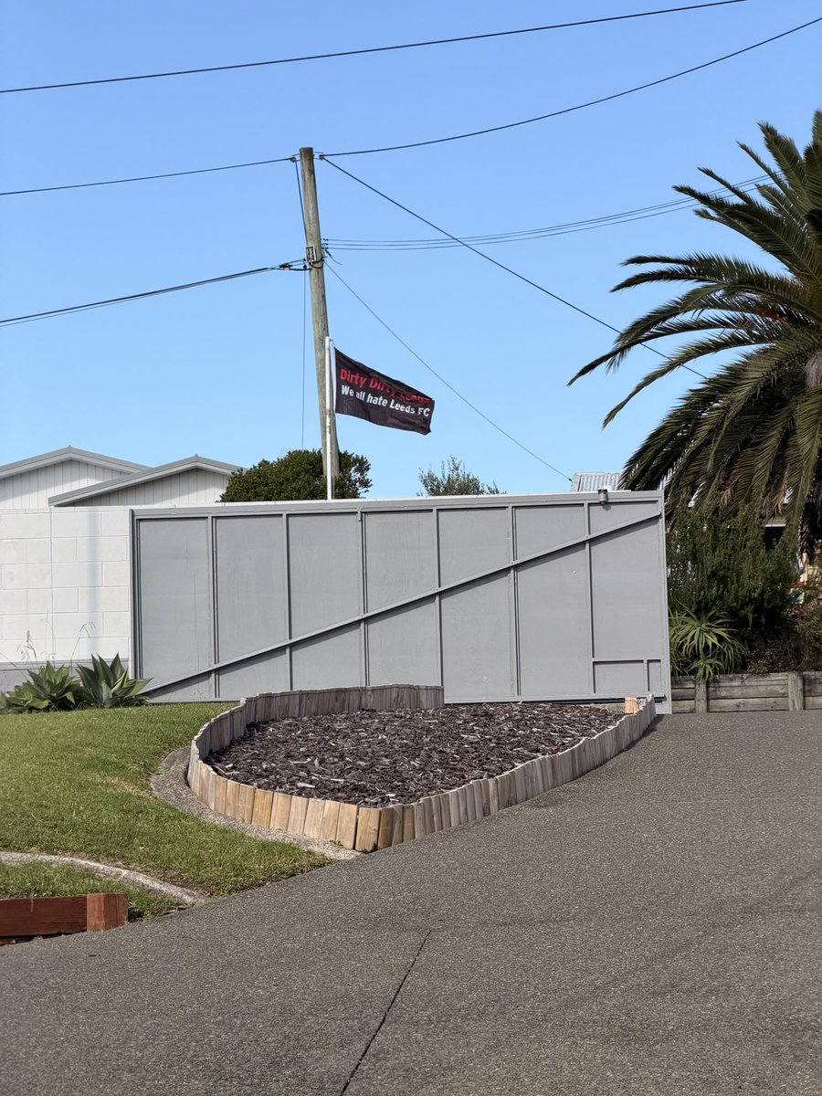 John Longson tweet media