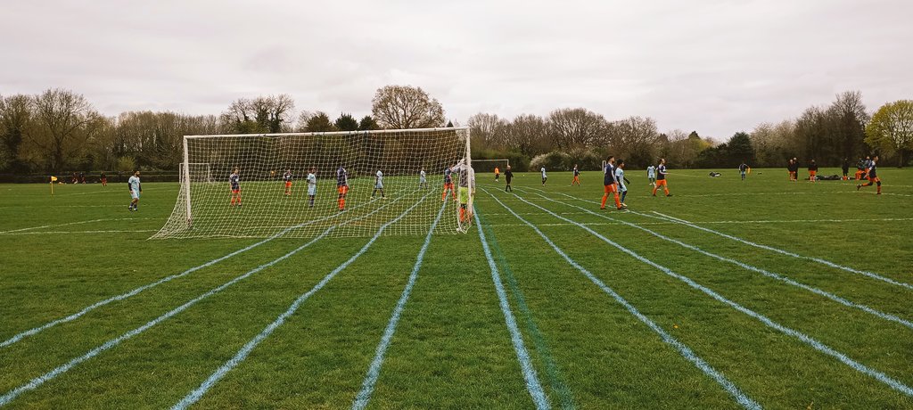 smilerhopper's tweet image. #Groundhopping #notts #broxtowe at the @ChilwellSchool for @TrentVineyardFC v New Life in the Derby Church League premier ko 1039 game number 247 with @spireitepete &amp;amp; mellie shared with @TrinityFc1 @NottsSeniorLge @Toton_TigersFC @BeestonAlbionFc #triplegameday 2/3 #happyeaster