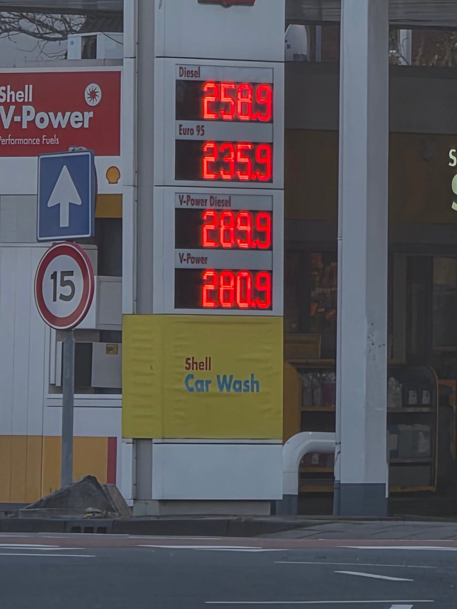 Josef Ajram Tares tweet media